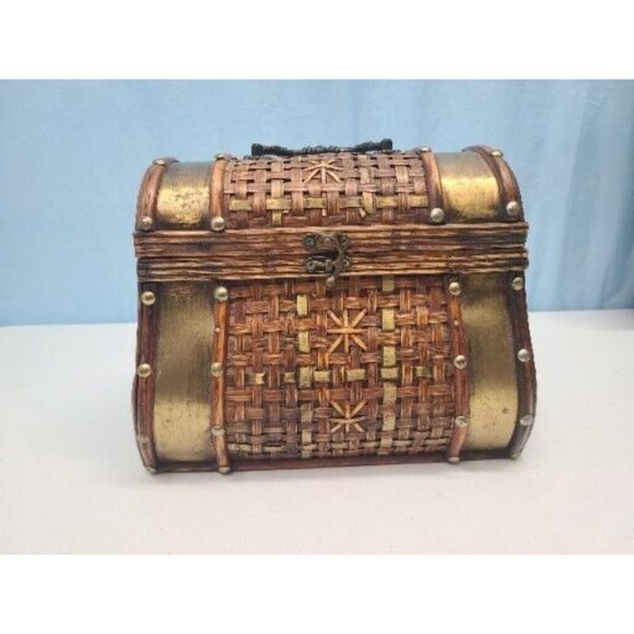 Vintage Wood, Wicker and Copper Treasure Chest ~ Treasure Box - Picture 2 of 9